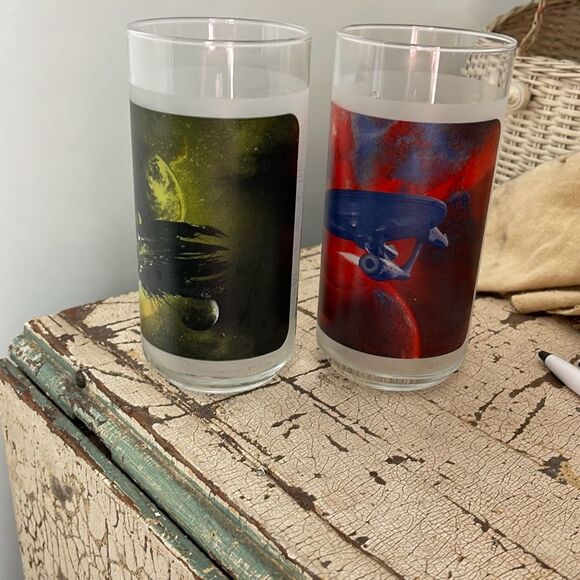 Set of 4 Star Trek glasses , Paramount promotional, Burger King 2008. - Picture 8 of 8